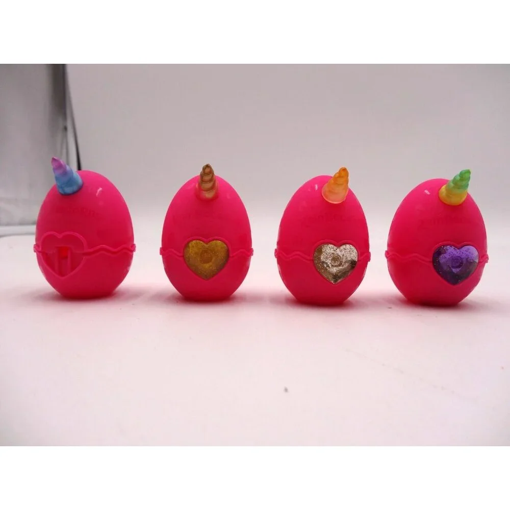 Rainbocorns Itzy Glitzy Surprise Mini Figure 4 Egg's With 4 Figures and Accessor